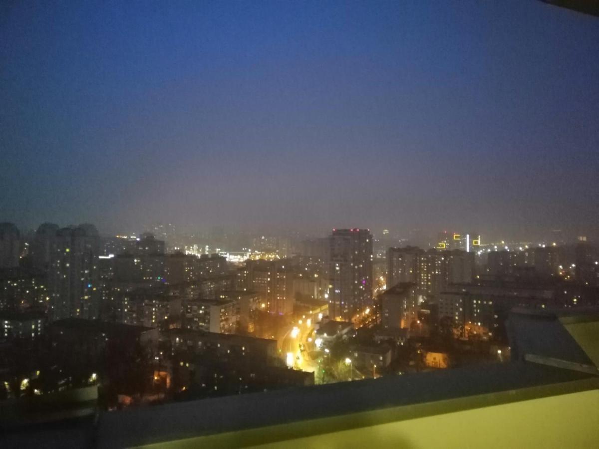 Видовая 25Й Этаж. Новый Дом. Шалимова, Isida. Шулявская, Гарматная, Индустриальный Мост. Космополитан. Большевик. Жд Вокзал. Kiev Eksteriør bilde